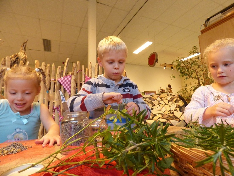 Kinderfeestje bij De Woudreus, thema Beautygeheimen uit de tuin